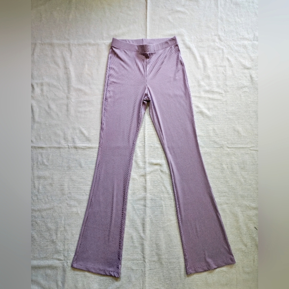 NWOT H&M Lavender Flared Leggings